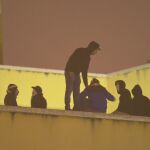 Los internos se subieron a la azotea del edificio
