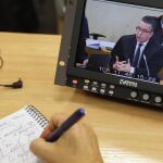Imagen de un monitor de la sala de prensa de la Audiencia Nacional de San Fernando de Henares con las conclusiones del abogado de Bankia, Joaquín Burkhalter