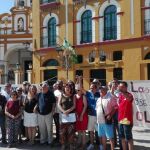 Durante la noche del miércoles tuvo lugar una «vigilia antifascista» a las puertas de la basílica