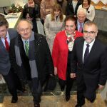 Juan Martínez Majo, Antonio Colinas, María Josefa García Cirac y José Miguel Palazuelo antes de firmar el protocolo
