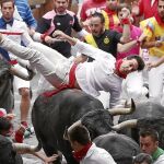 La vida en blanco y rojo: Pobres de nosotros