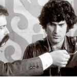 Uno de los momentos estelares, con Uri Geller, que doblaba cucharas con la mente, en «Directísimo». Hoy se habría hecho viral