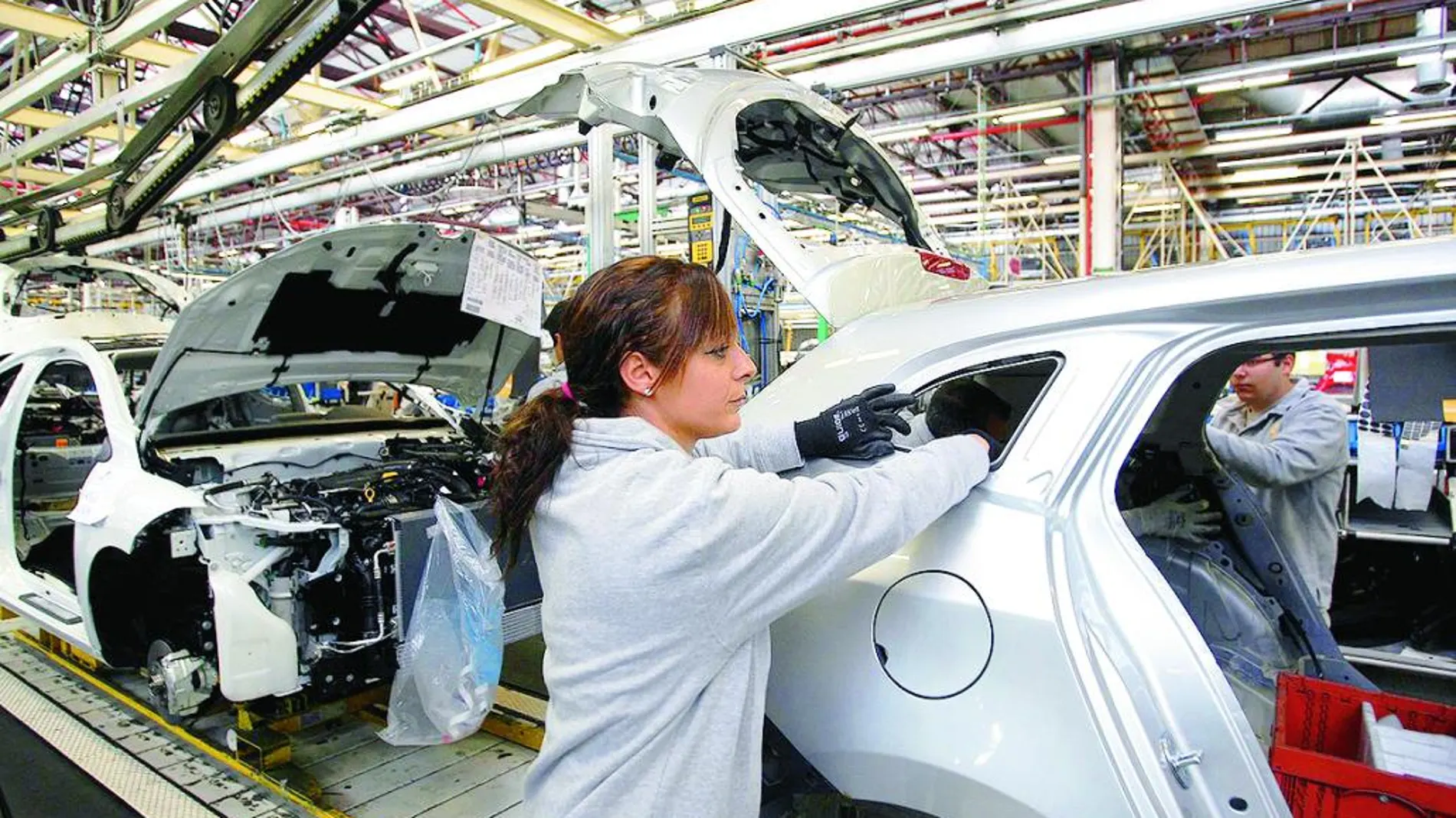 Fabricación del Renault en Villamuriel de Cerrato (Palencia).
