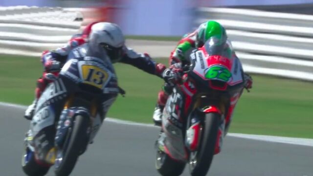 El indultado Fenati regresa del infierno
