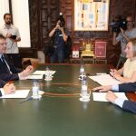 La Razón. El presidente de la Generalitat, Ximo Puig; el delegado de Gobierno en la Comunitat Valenciana, Juan Carlos Fulgencio; la consellera de Vivienda, Obras Públicas y Vertebración del Territorio, María José Salvador, y el nuevo comisionado para el desarrollo del Corredor Mediterráneo, Josep Vicent Boira, durante la reunión que mantuvieron ayer