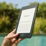 La nueva versión del Kindle Paperwhite es resistente al agua / Amazon