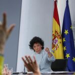 La Mesa por la Educación en Libertad, que celebró su última reunión ayer, mostró su satisfacción por contar con una ministra «que respeta la educación concertada» (LA RAZÓN)