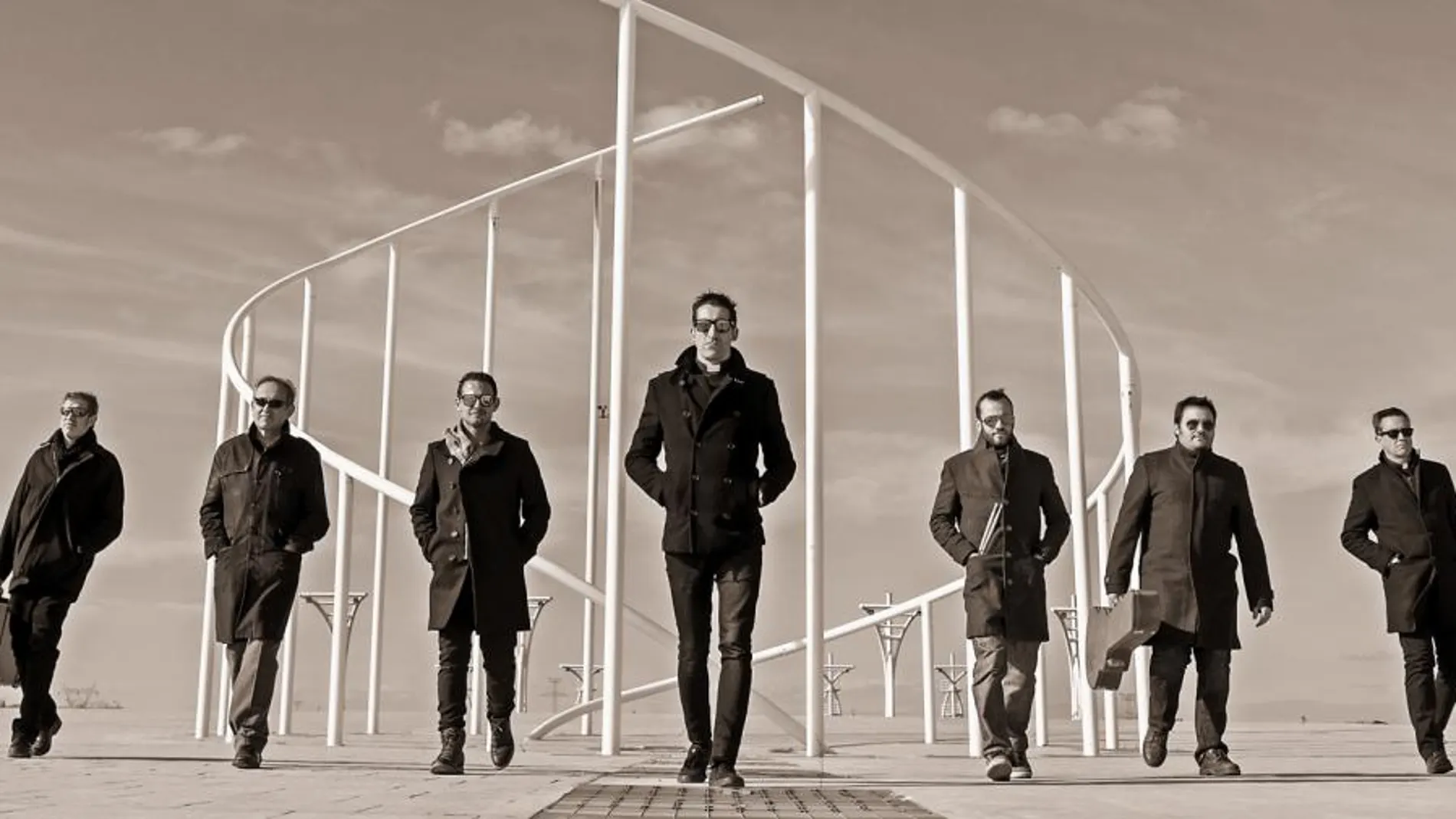 Los curas rockeros La Voz del Desierto