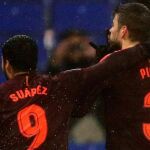 Gerard Piqué hace un gesto mandando callar al público tras marcar gol ante el Espanyol. EFE/Alejandro García