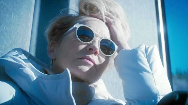 Sharon Stone en la piel de Olivia Lake, una famosa autora de libros infantiles