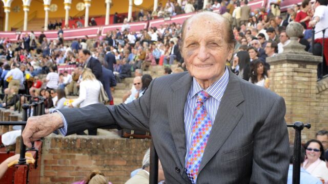 El rejoneador Ángel Peralta ha fallecido hoy a los 93 años