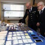 El subdelegado del Gobierno en Valladolid, Luis Antonio Gómez Iglesias, y el jefe provincial de la Policía informan sobre una operación contra el tráfico de drogas en la capital