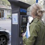 Si el pago se hace desde los «tótems» que hay instalados en la calle el precio no variará