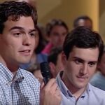 Pedro Sánchez acudió como público a Moros y Cristianos en 1997