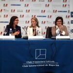María Luisa de Contes, Theresa Zabell y María escario