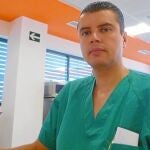 Alejandro Vargas, el especialista que detectó el aneurisma cerebral