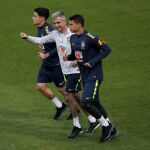La selección de Brasil, anfitriona, ha perdido a su estrella, Neymar