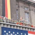 Olvidos voluntarios. Obama quiso proyectarse en Kennedy, pero se le olvidó el discurso de Reagan en Berlín