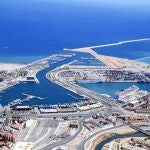 Panorámica de la Marina real y el campo de regatas