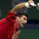 Djokovic, durante su partido contra Granollers en Shangai