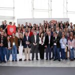 Puig con los delegados del PSPV en la Conferencia del PSOE en Madrid