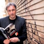 Carlos Zanón: «Todas las historias están escritas; lo que importa es lo que tú aportas»