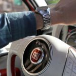 Interior de un vehículo Fiat