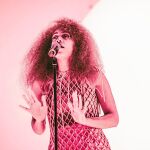 Solange Knowles, hermana de Beyoncé pero con nombre propio, regresa al festival por la puerta grande. Foto: Sergio Albert