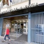La Escuela Oficial de Idiomas de Valencia recibe muchas solicitudes todos los años
