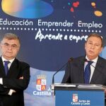 Juan José Mateos presenta los datos del curso escolar 2013/2014 junto a Juan Casado