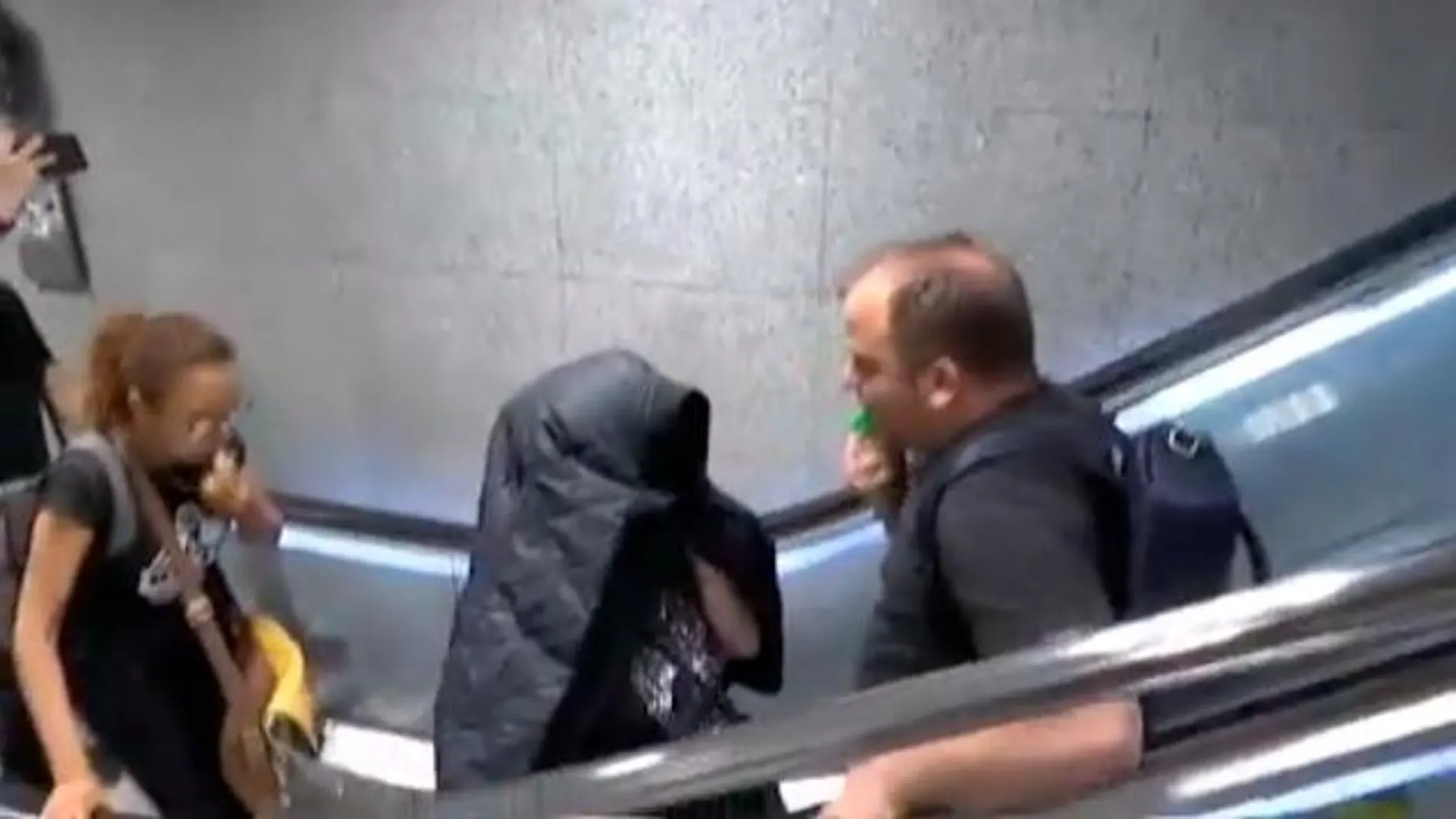 Fotograma del vídeo de los carteristas