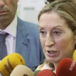 Pastor promete colaboración «absoluta» tras la imputación de Adif