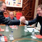 El ministro de Fomento, José Luis Ábalos, durante la reunión con el presidente de la Generalitat, Ximo Puig