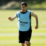 Mkhitaryan durante una sesión de entrenamiento con el Arsenal