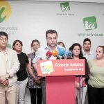 Antonio Maíllo, junto a la nueva dirección colegiada de Izquierda Unida