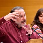 Vicente Burgos negó ayer que tuviera poder ejecutivo en la Fundación Jaume II el Just, de la que fue gerente de 2003 a 2007
