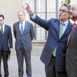 Mas, ayer, junto al presidente del Parlamento europeo, el alemán Martin Schulz, en el Palau de la Generalitat