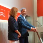 Collboni, junto a Laia Bonet en la sala de prensa de la sede del PSC