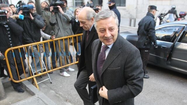 Blanco y Oriol Pujol iban a coincidir en el negocio de medicamentos de Dorribo