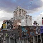 El antiguo edificio de Telefónica fue desalojado en octubre del pasado año de los «okupas» que desde hacía dos años habitaban en su interior