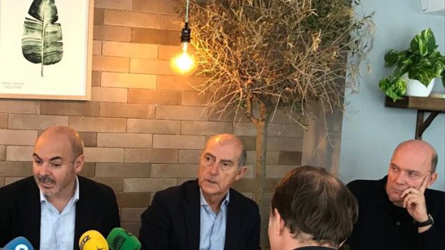 Los concejales populares Eusebio Monzó, Alfonso Novo y Félix Crespo, ayer durante la rueda de prensa