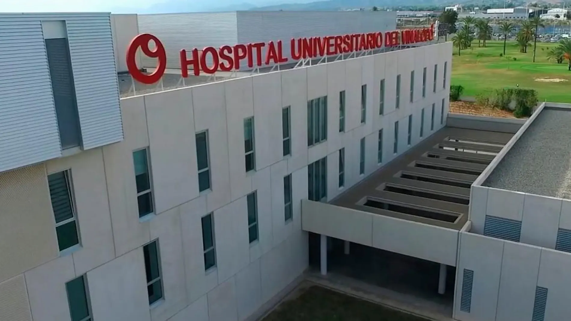 En la gráfica, el Hospital del Vinalopó donde se celebrará la I Reunión de Arritmia e insuficiencia cardíaca