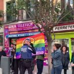 Un grupo de personas irrumpe en un acto de Cs sobre okupación / Ep