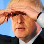 Fuera del búnker. Boris Johnson, favorito entre las bases «tories» para suceder a Theresa May, explicó ayer en la Real Academia de Ingeniería sus propuestas de cara a las primarias del partido