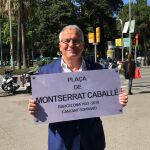 El candidato del PP, Josep Bou, en la plaza Francesc Macià