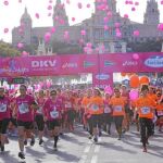 Los dorsales para poder participar en la Carrera de la Mujer se agotaron a las horas de abrirse la inscripción. Participaron 5.000 mujeres más que el año pasado