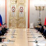 Rusia y China: dos (súper) potencias con pies de barro