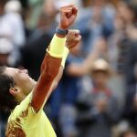 Nadal celebra su triunfo en París