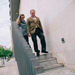 José Corbín, en una imagen de archivo, tras firmar en la oficina de persentaciones del juzgado. Le acompaña su hija, también imputada, Rita Corbín. Foto Kike Taberner