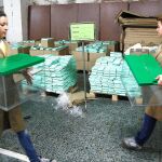 Los españoles tendrán que votar en las municipales, autonómicas y europeas
